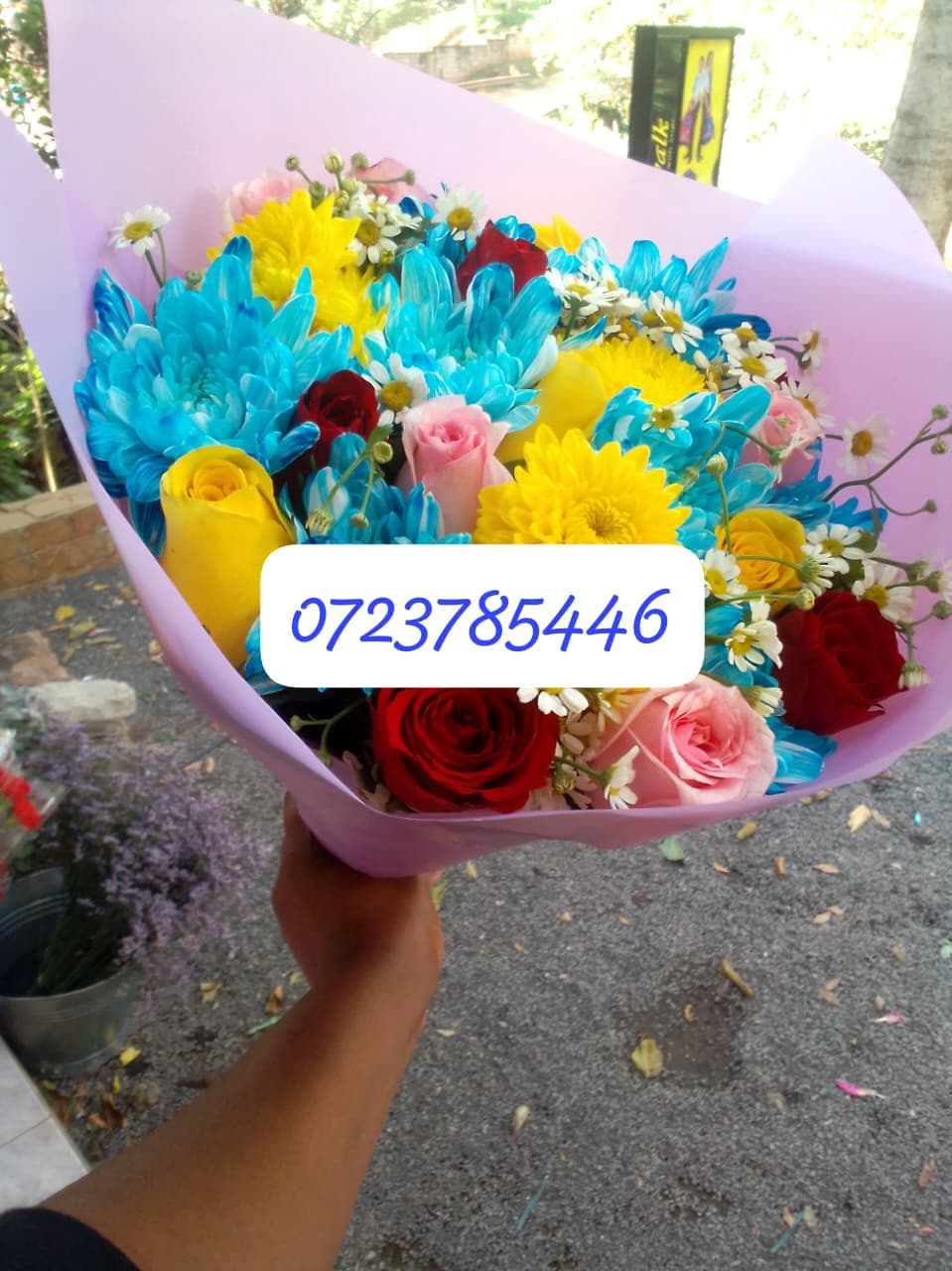 MIX COLORED FLOWERS NAIROBI KENYA