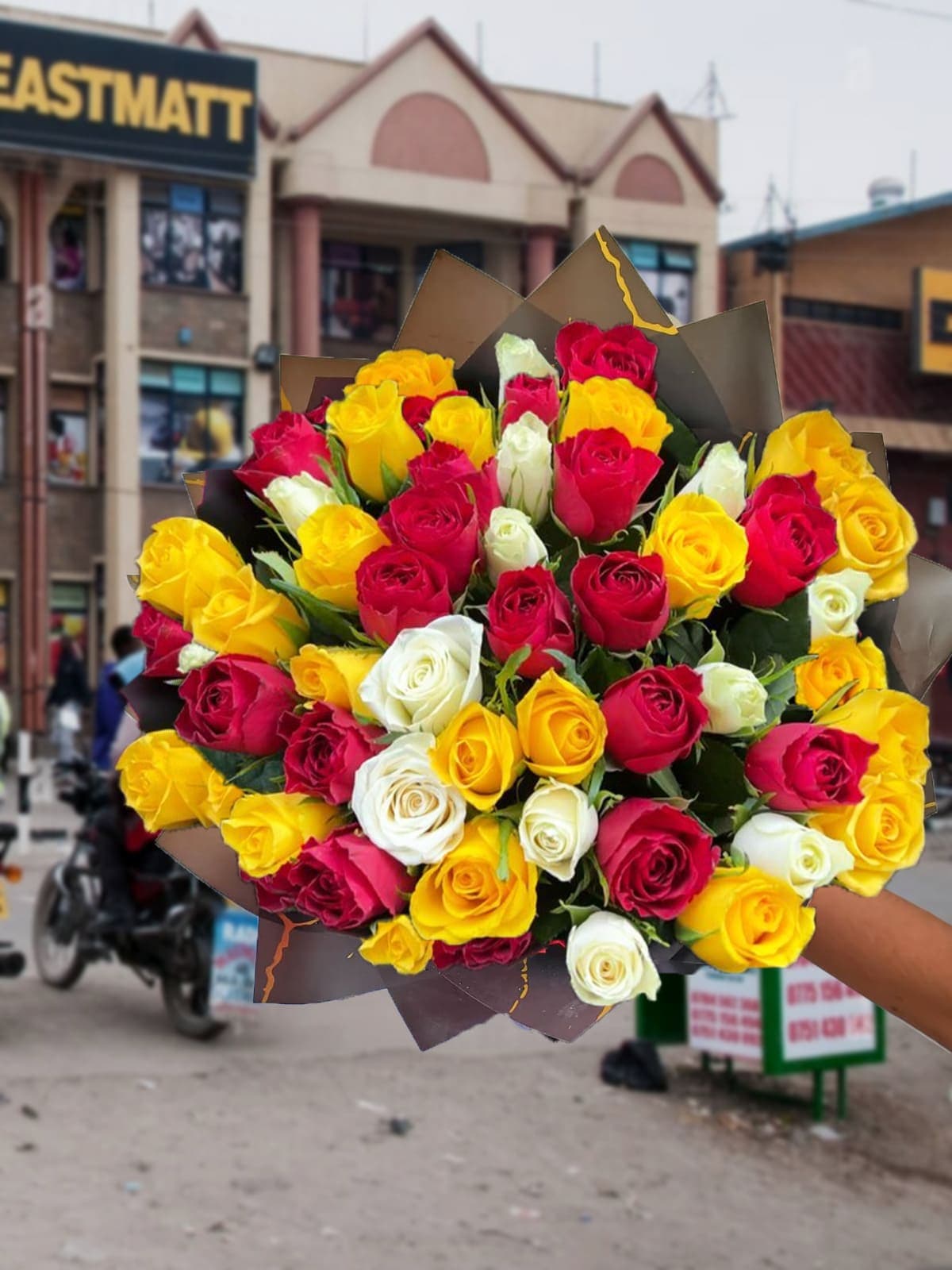color boquet flowers nairobi